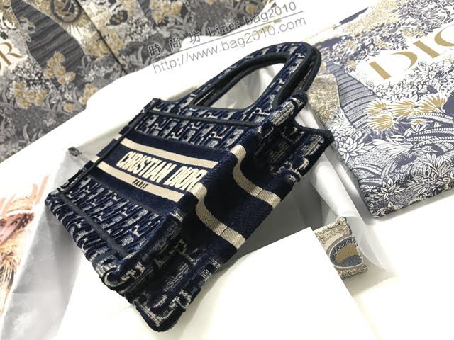 Dior女包 迪奧Book Tote迷你天鵝絨托特包手袋 Dior刺繡購物袋  dfk1509